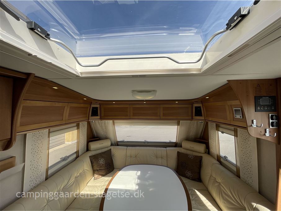 Kabe Royal 560 XL KS