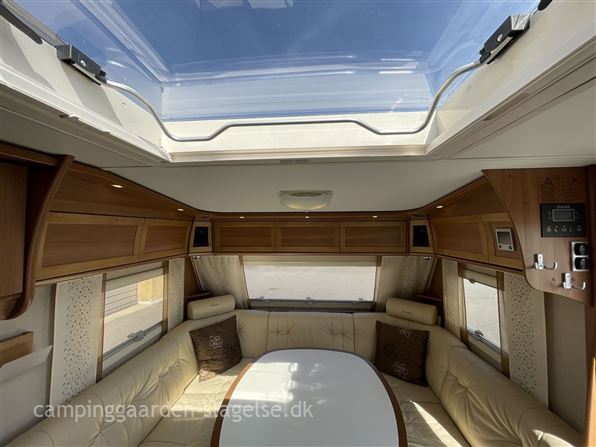 Kabe Royal 560 XL KS