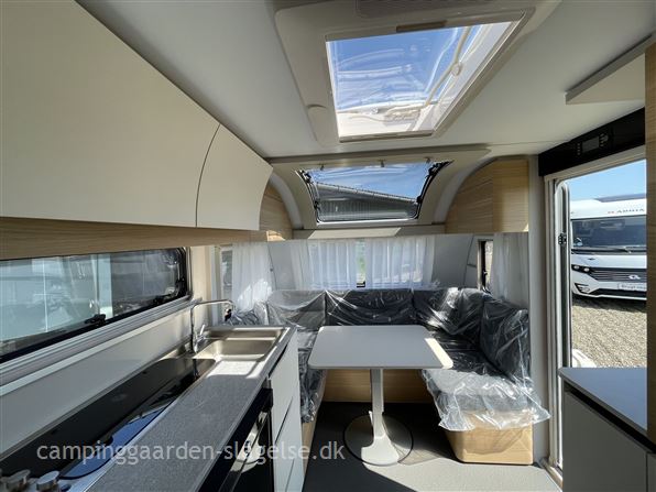 Adria Adora 472 UP