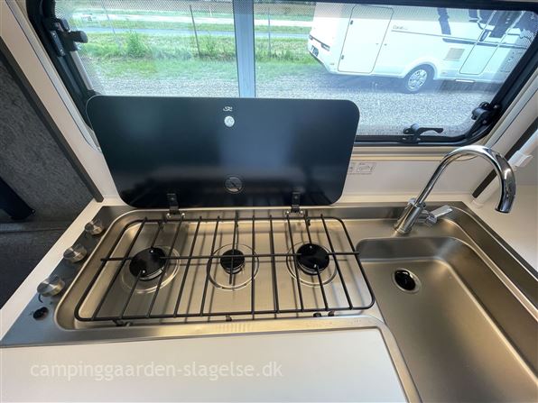 Adria Altea 472 PU
