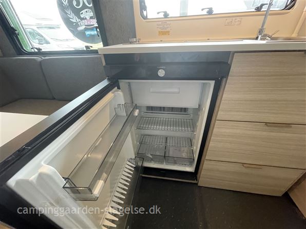 Adria Altea 472 PU