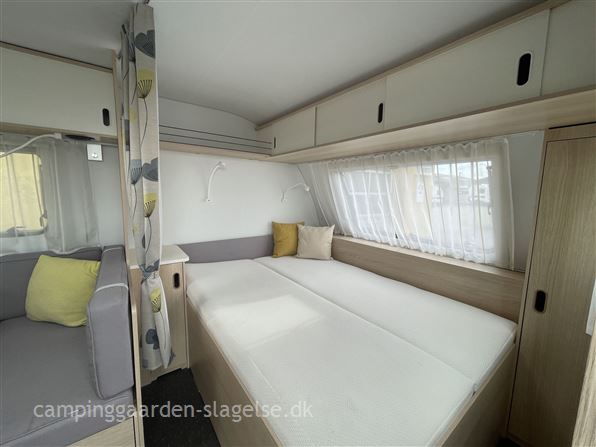Adria Aviva 563 PT 3 køjer