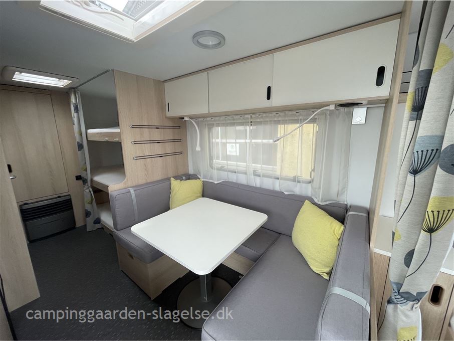 Adria Aviva 563 PT 3 køjer