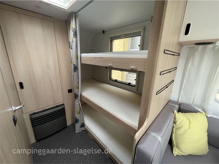 Adria Aviva 563 PT 3 køjer