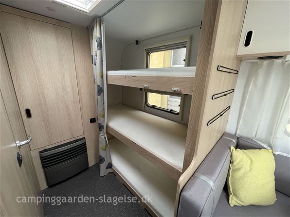Adria Aviva 563 PT 3 køjer