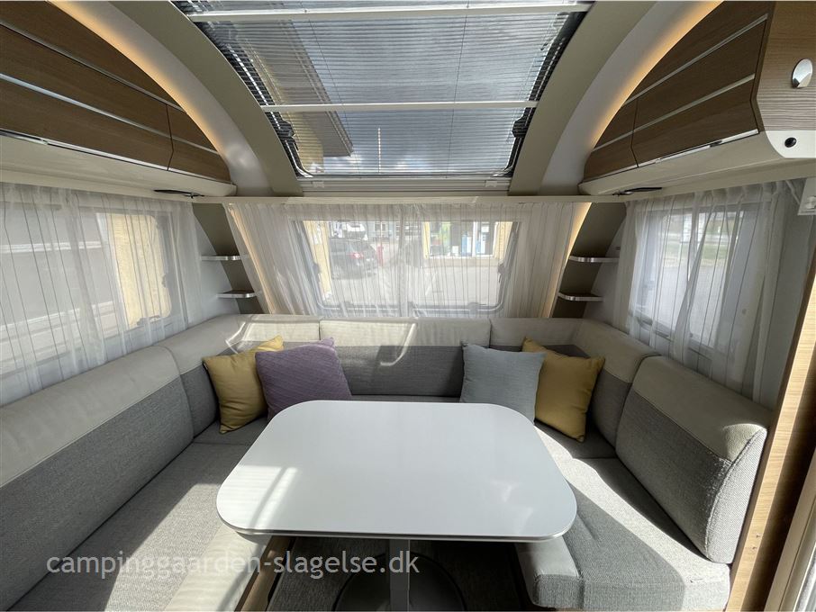 Adria Adora Supreme 502 UL