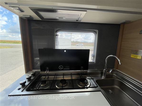 Adria Adora Supreme 502 UL