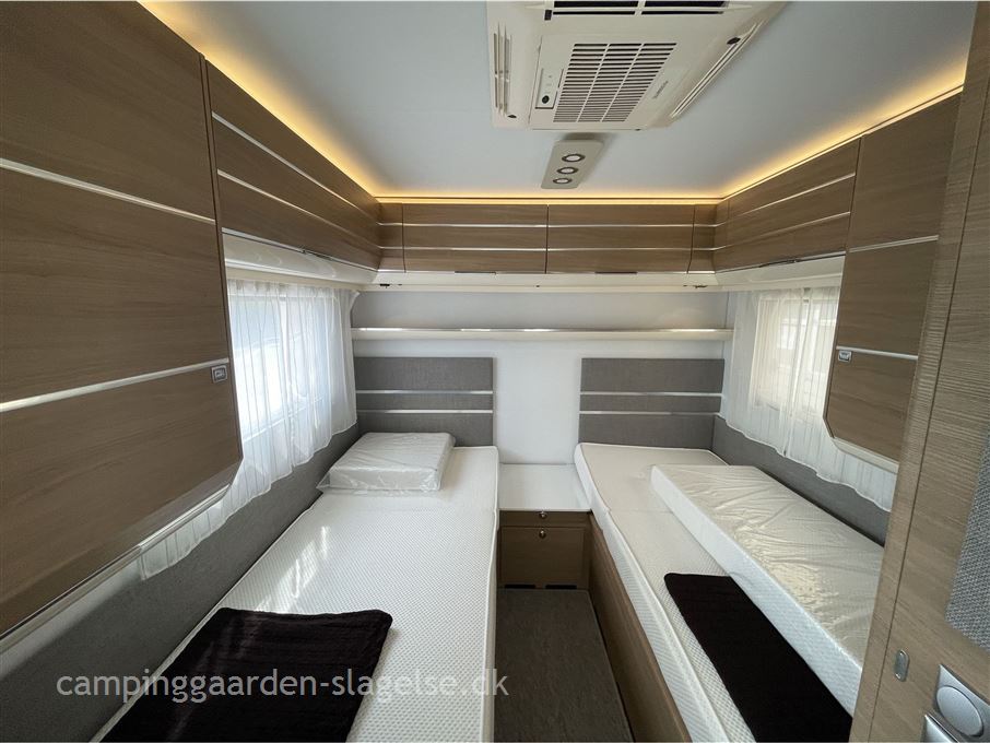 Adria Adora Supreme 502 UL