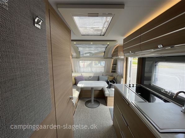 Adria Adora Supreme 502 UL