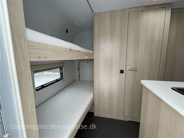 Adria Aviva 400 DK