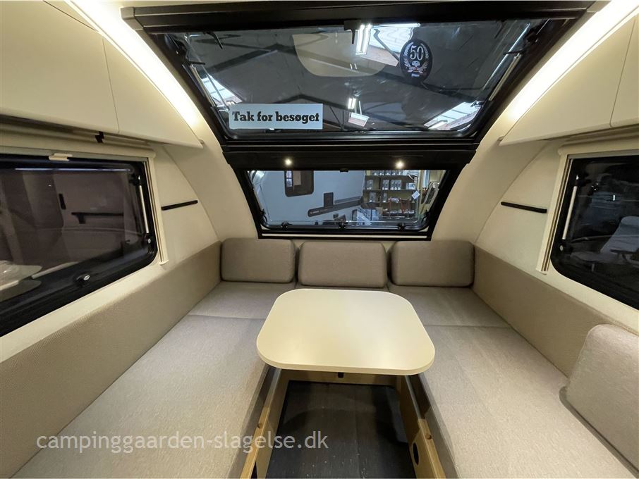 Adria Action 391 LH Classic NY MODEL