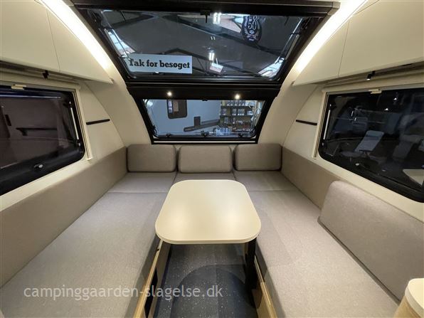 Adria Action 391 LH Classic NY MODEL