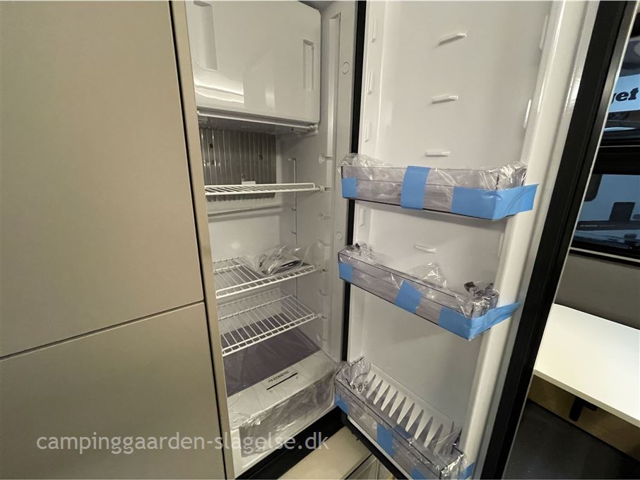 Adria Action 391 LH Classic NY MODEL