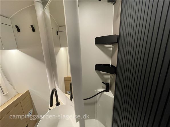 Adria Action 391 LH Classic NY MODEL