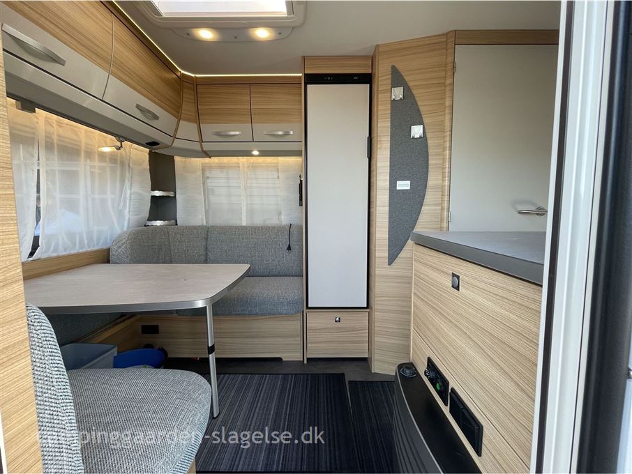 Dethleffs Camper 460 EL