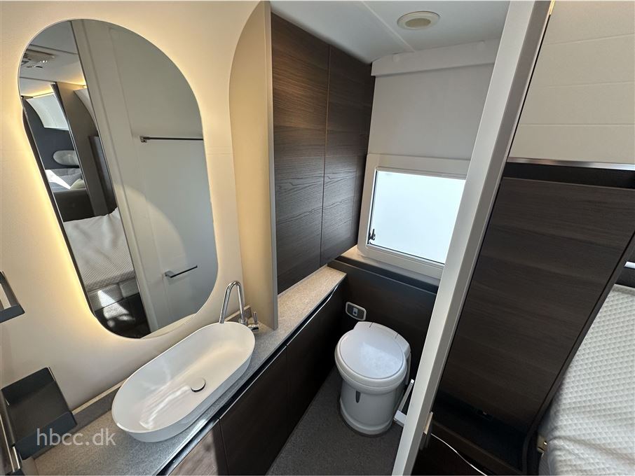 Adria Alpina 663 HT