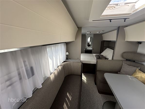 Adria Alpina 663 HT Twin