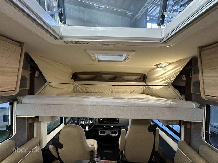 Euramobil Integra Line GT 726 EF