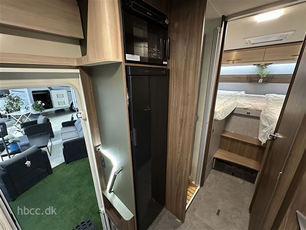 Euramobil Integra Line GT 726 EF