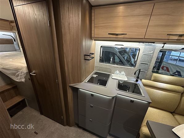 Euramobil Integra Line GT 726 EF