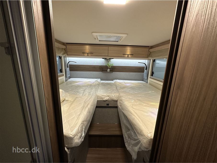 Euramobil Integra Line GT 726 EF