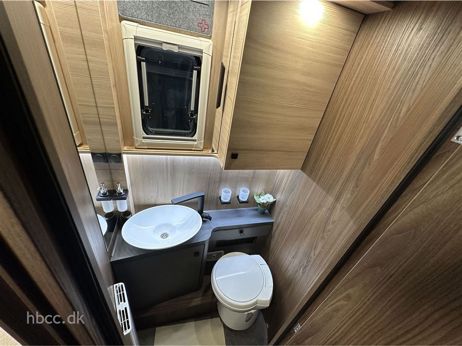 Euramobil Integra Line GT 726 EF