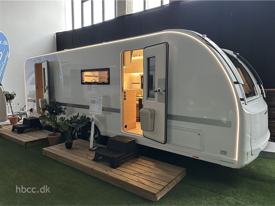 Adria Adora 673 PK Twin