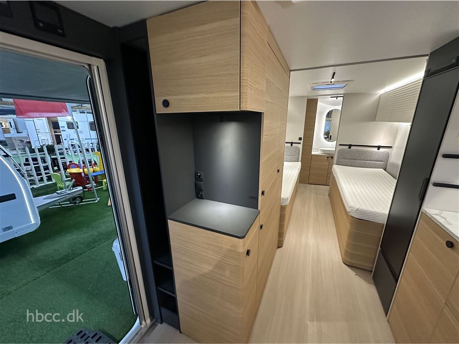 Adria Adora 663 UT Alde