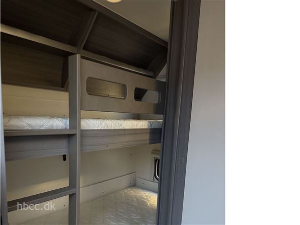 Hobby On Tour 470 KMF