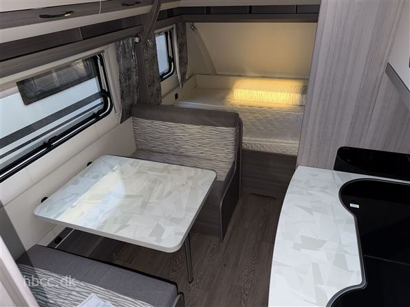 Hobby On Tour 470 KMF