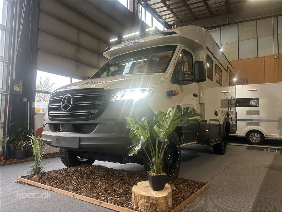 Euramobil Xtura 686 EF