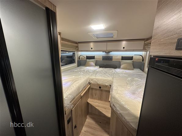 Euramobil Xtura 686 EF