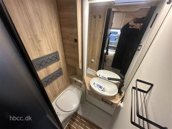 Euramobil Xtura 686 EF