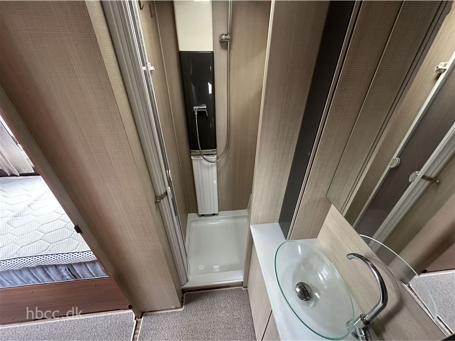 Adria Alpina 613 UT