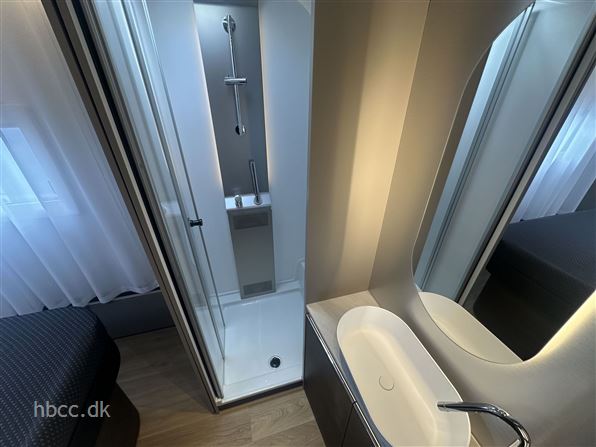 Adria Alpina 663 HT Twin