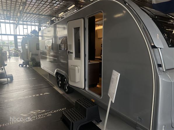 Adria Alpina 663 HT Twin