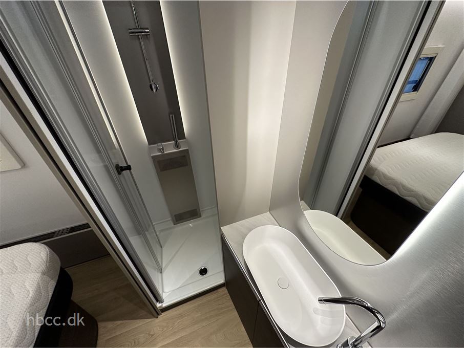 Adria Alpina 663 HT Twin