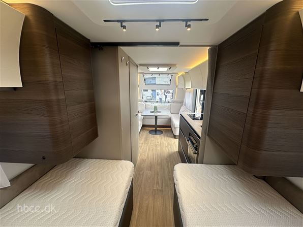 Adria Alpina 583 UL