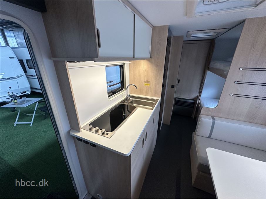 Adria Aviva 522 PT 2 køjer