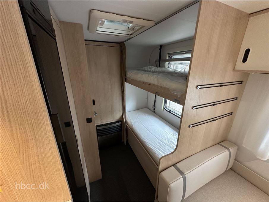 Adria Aviva 522 PT 2 køjer