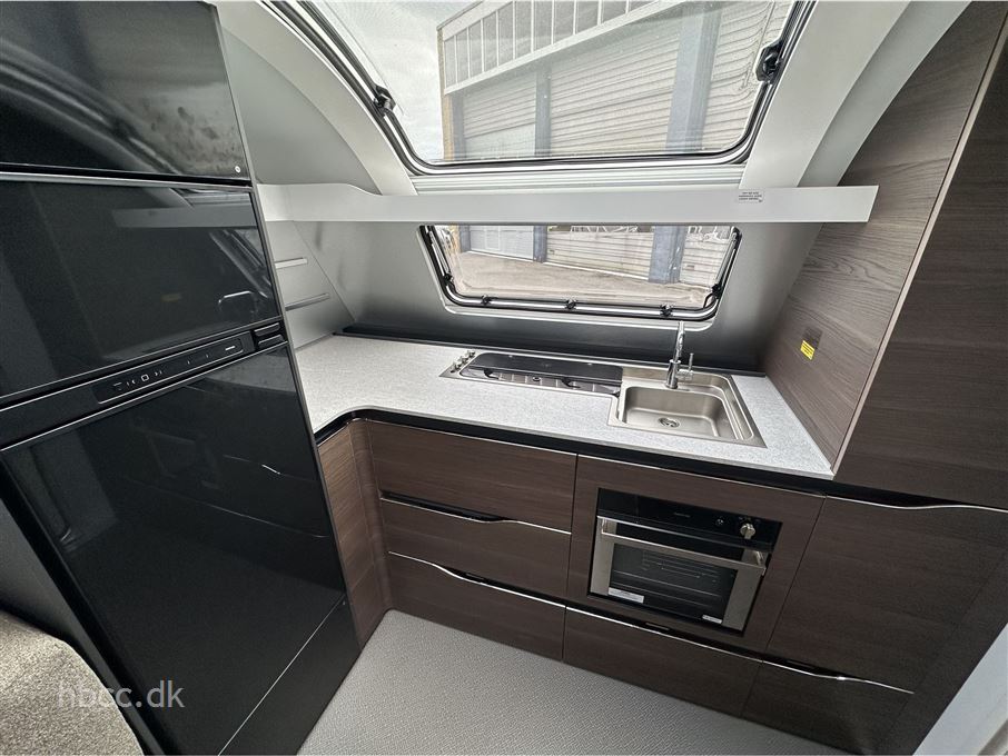Adria Alpina 663 HT