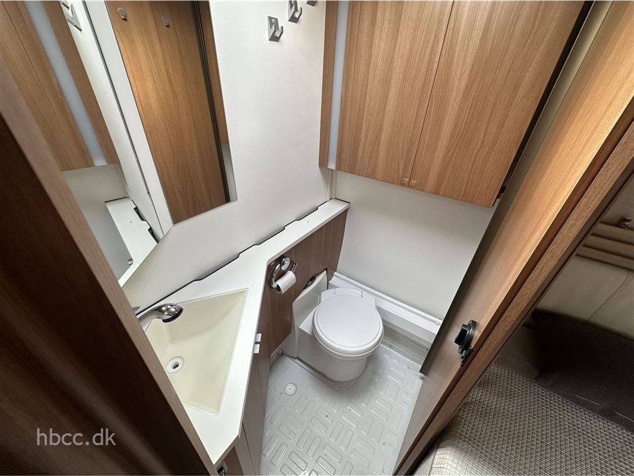 Kabe Royal 560 XL KS