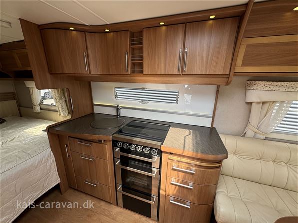 Kabe Royal 560 XL KS 8