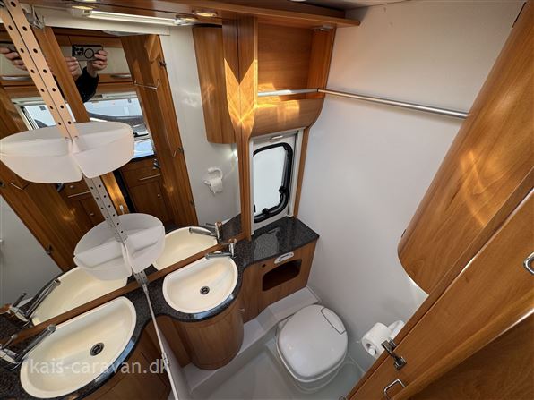 Hymer Nova 480