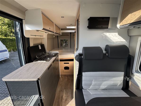 SunLight Cliff 600 Adventure Edit. - Aut. gear