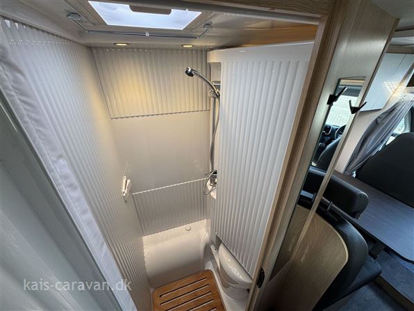 SunLight VAN V66 Adventure