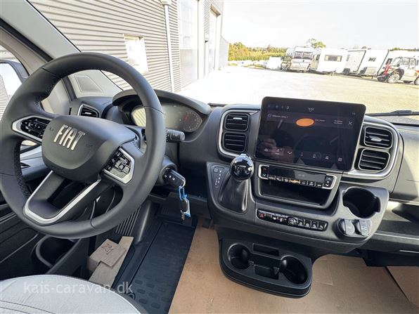 SunLight VAN V66 Adventure