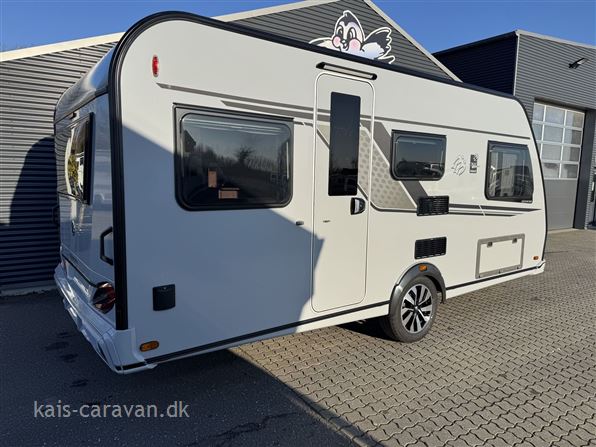 Knaus Südwind 460 Black Selection