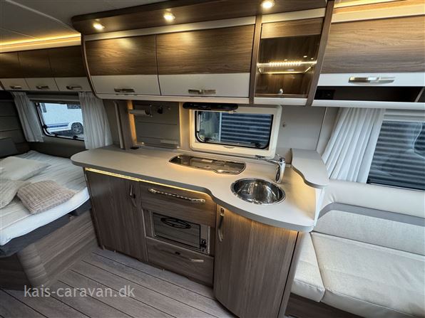 Knaus Scandinavian Selection 580 UF