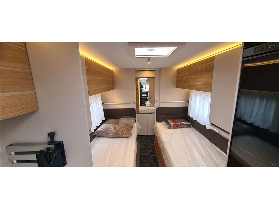 Adria Adora 572 UT